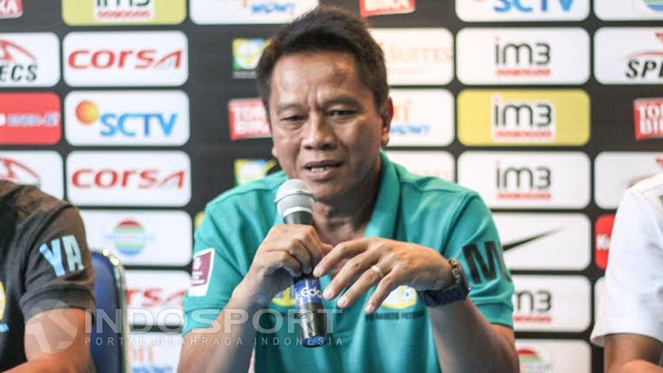 Manajer Barito Putera, Mundari Karya, punya pesan untuk PSSI setelah Piala Dunia U-20 2021 tidak terlaksana akibat Covid-19. Copyright: © Ian Setiawan/INDOSPORT